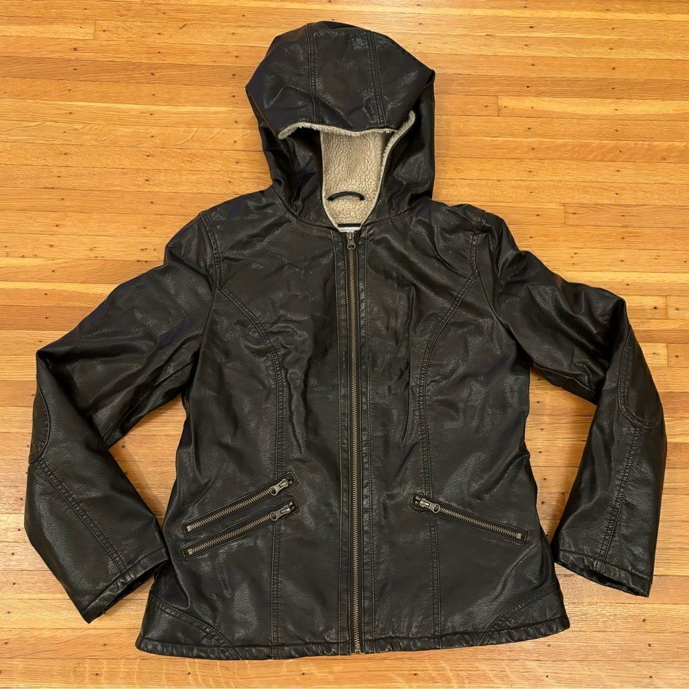 G.H. Bass & Co. dark brown faux leather Sherpa lined jacket
